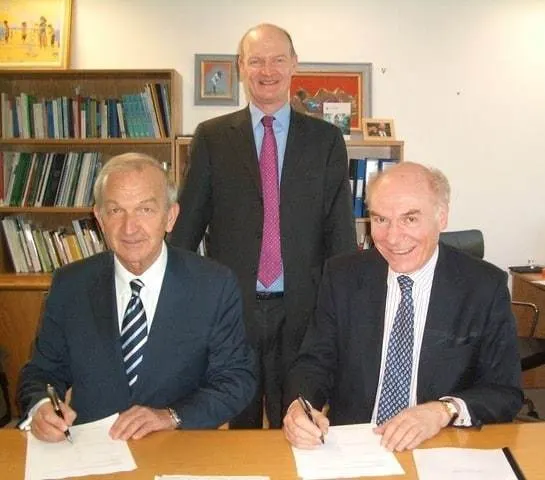 wonkhe signing