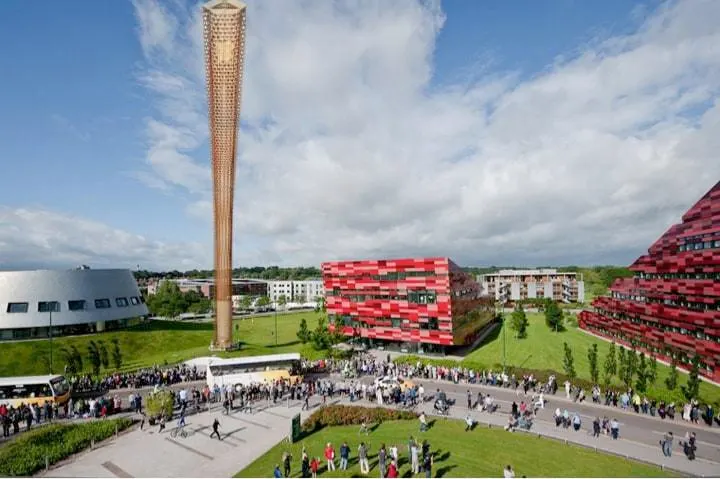The Aspire sculpture becomes the Olympic Torch for the day