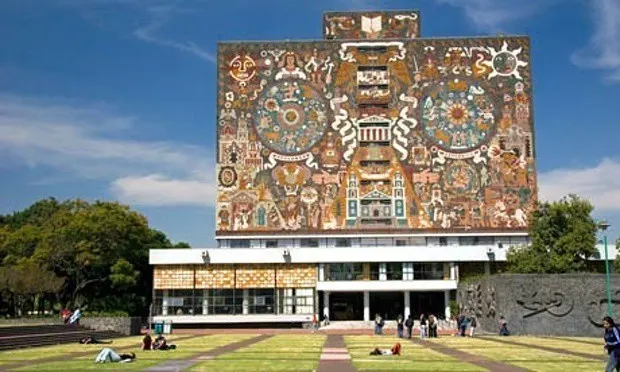 This-mosaic-mural-at-the--008